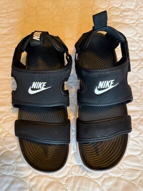 Nike sandals